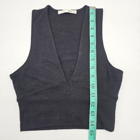 Aritzia Wilfred Free Valeria Deep V-Neck Top XS, Black - Picture 6 of 11
